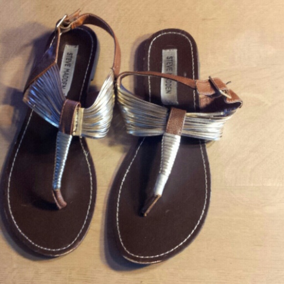Steve Madden Sandle