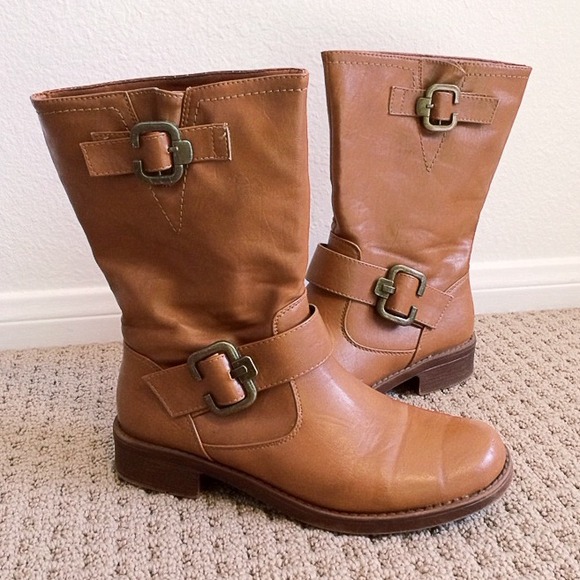 Boots - BUCKLE BOOTS