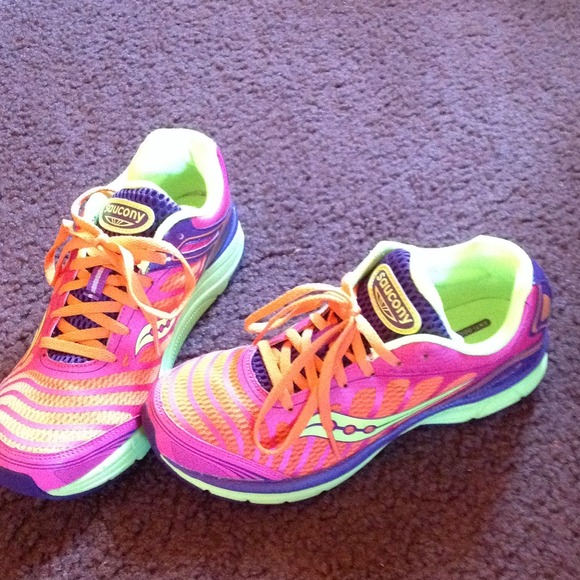 Saucony running shoes *Brand New*