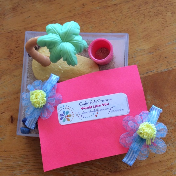 Hair clips