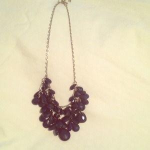 Body central blue bobble necklace