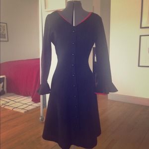 Vintage hourglass dress with red lining