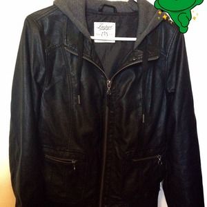 💥was $30💥Great condition leather jacket