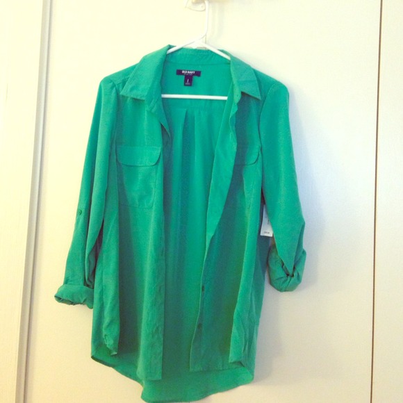 NWT: Old Navy silky green blouse, S