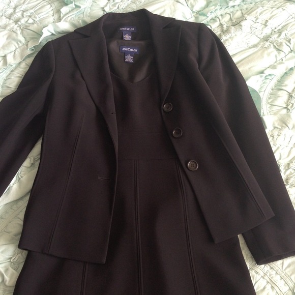 Final Sale! Ann Taylor Blazer matches A Line Dress