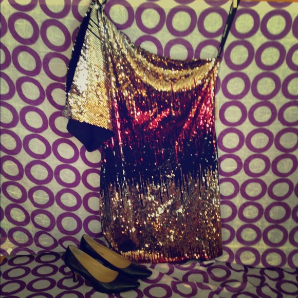 One sleeve sequin dress