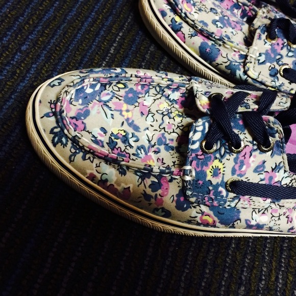 Sperry Top Sider (ON HOLD)
