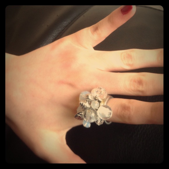 Beaded ring - Picture 1 of 1