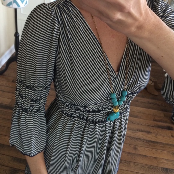 V neck empire waist tunic - Picture 3 of 3