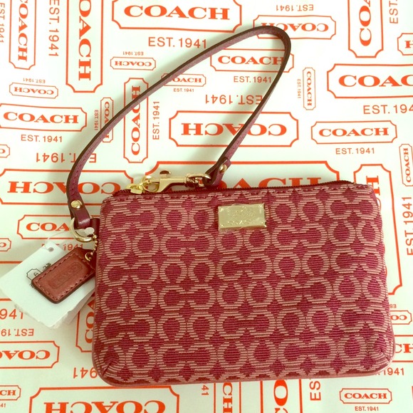 NEW Authentic Coach Op Art Wristlet