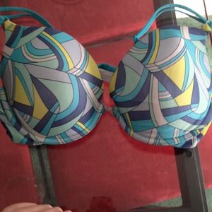 Victoria secret bra!