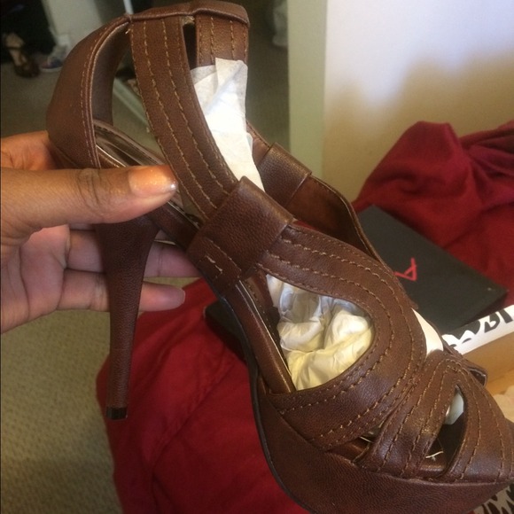 Brand new - Picture 2 of 3