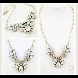 ⛔️SOLD⛔️New J. Crew Like Crystal Feather Necklace