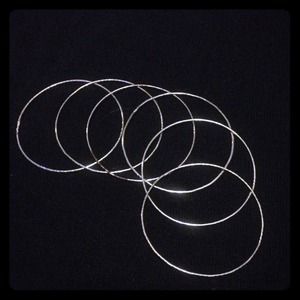 Silver bangle set