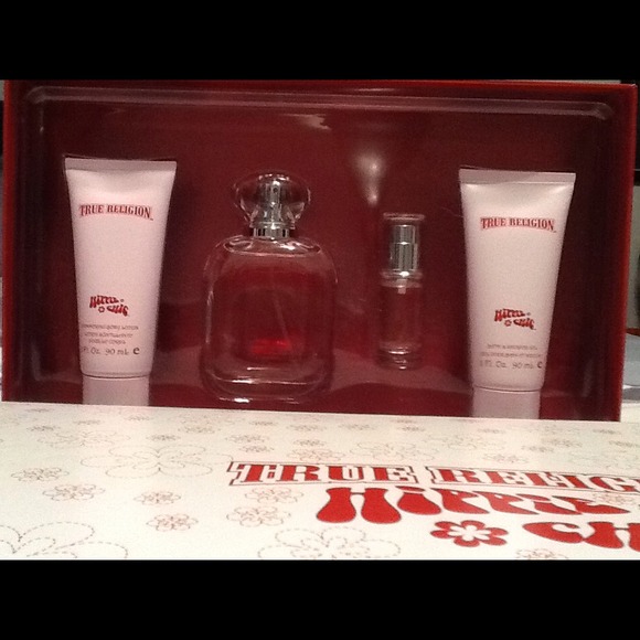 True Religion Hippy Chic perfume
