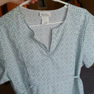 *RESERVED for @beach2010 Cute Scrub Top