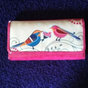 Wallet by New Directions