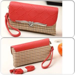 HOLD - Nice Clutch/Crossbody Bag
