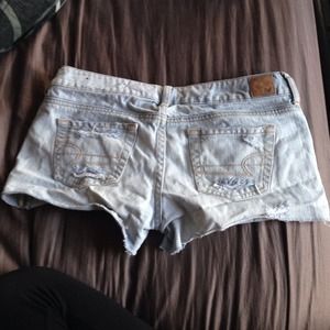 American eagle distressed shorts
