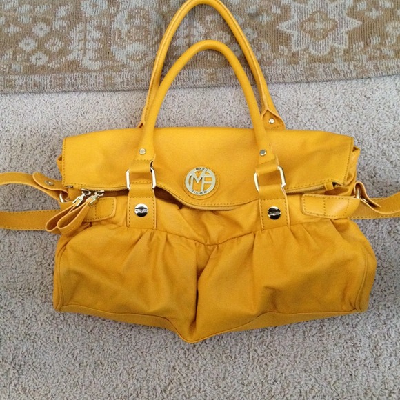 Yellow purse!