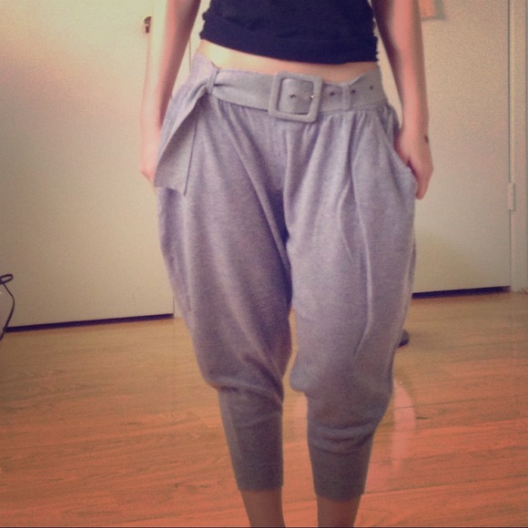 SOLD 🎉bundles 🎉. Gray loose pants