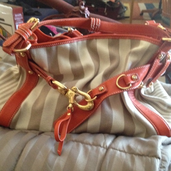 Handbag