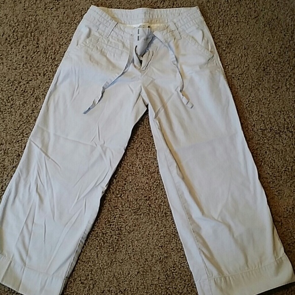 Gap Capris