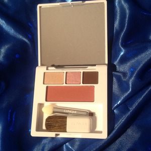 Clinique Colour Surge Eyeshadow Trio and blusher