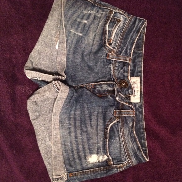 Size 00, Aeropostale. Cute shorts. Great condition - Picture 1 of 3