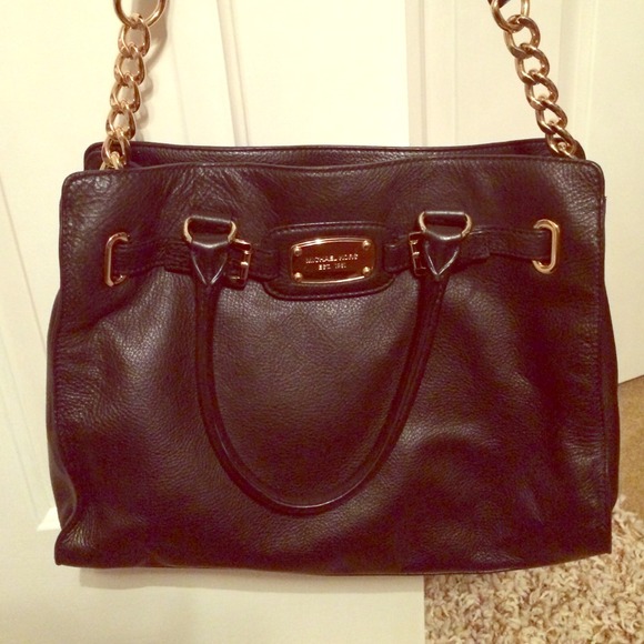 SOLD ❌ Michael Kors Hamilton Large EW❤️