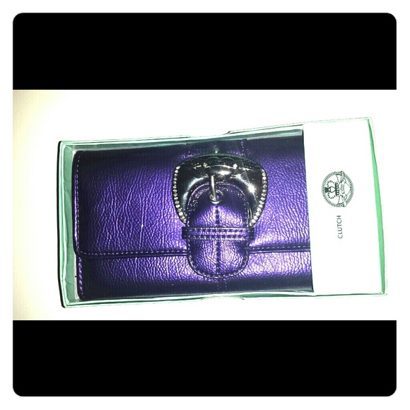 Kathy Van Zeeland clutch