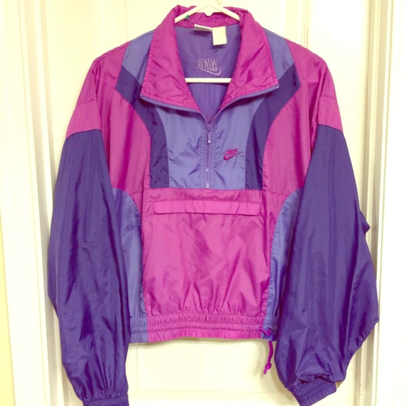 ⛔Sold⛔Nike Nylon Purple jacket