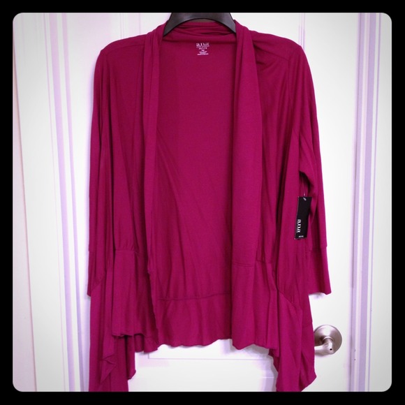 ⛔Sold⛔A.n.a women open flowy cardigan sweater NWT.