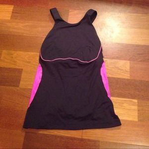 REDUCED! Lululemon Spin it to Win it tank