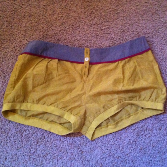 New!!! Cotton shorts  quicksilver!