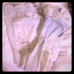 Hollister light wash capris
