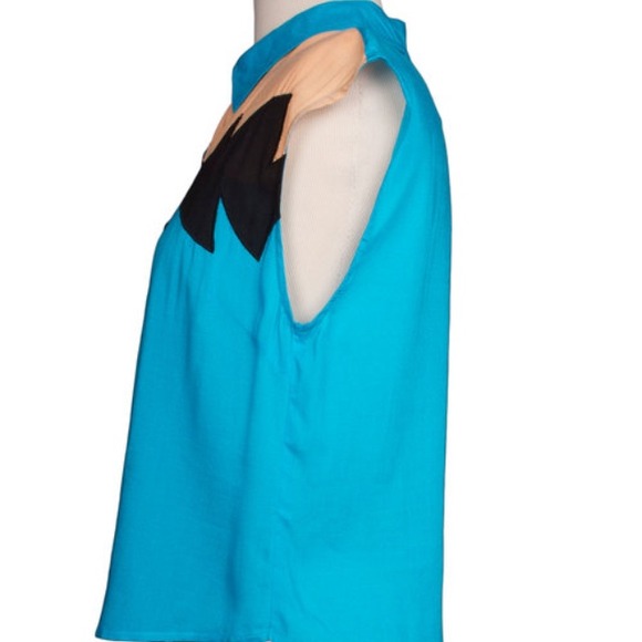 Billy by flying tomato abstract button up blouse - Picture 2 of 3