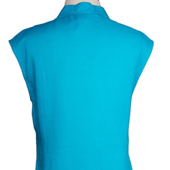 Billy by flying tomato abstract button up blouse - Picture 3 of 3