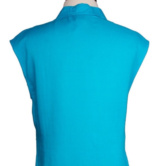 Billy by Flying Tomato abstract button up blouse - Picture 3 of 3