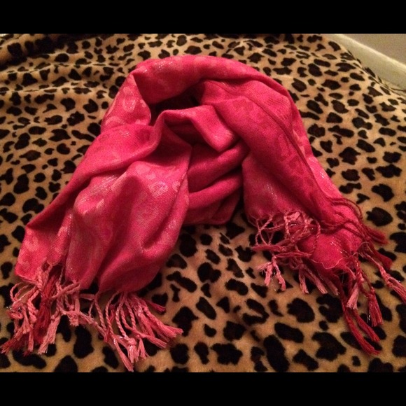 Pashmine scarf