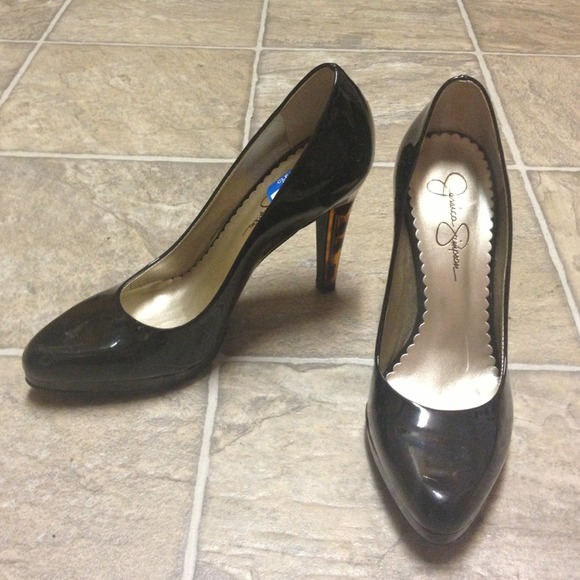 Jessica Simpson Pump