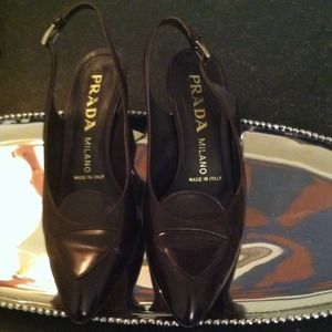 Prada brown leather "it" sling back shoes