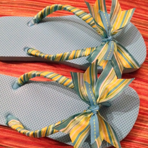 ~<TiP ToP>~ Flip Flops...Adorable! NWOT - Picture 3 of 4