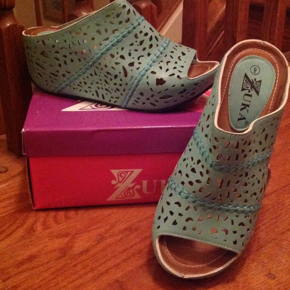 Zuka Shoes