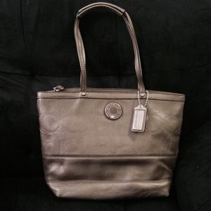 Coach tote for sale