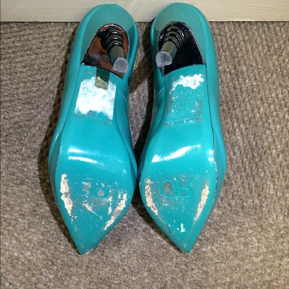 🎉😍 Ruthie Davis -  Modernist teal green pumps - Picture 2 of 4