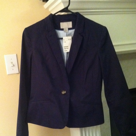 🚫SOLD IN BUNDLE🚫! H&M Navyblue Blazer