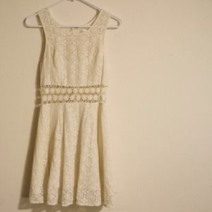 *SOLD* brand & label floral lace dress