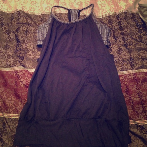 SOLD on eBay Lululemon No Limits Tank 8