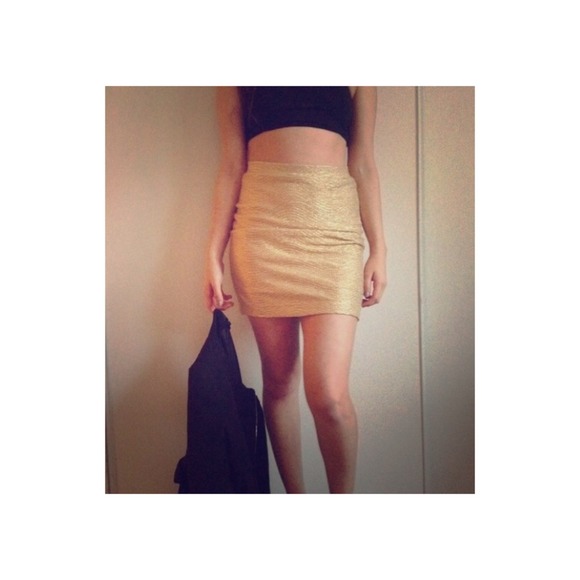 Gold skirt